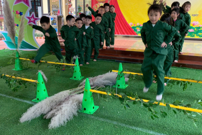 TRƯỜNG MẦM NON NAM BÌNH CHÀO MỪNG 81 NĂM NGÀY THÀNH LẬP QUÂN ĐỘI NHÂN DÂN VIỆT NAM (22/12/1944 – 22/12/2025)